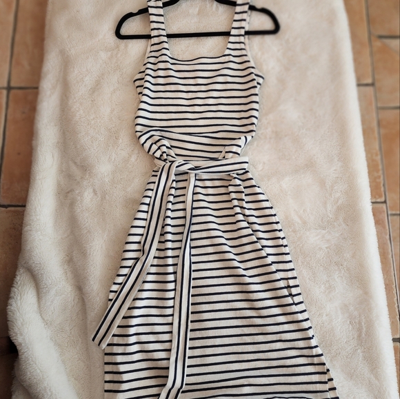 Dex Navy & White summer dress - Picture 5 of 7